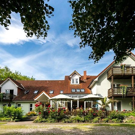 Hotel-Pension Lindenhof Tarnewitz Eksteriør billede